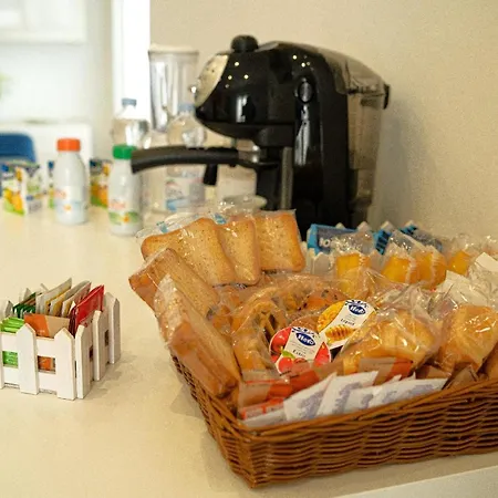 Appartamento Ferienwohnung Fuer 5 Personen Ca 80 Qm In Le Macchie, Adriakueste Italien Ostkueste Von Apulien Bari